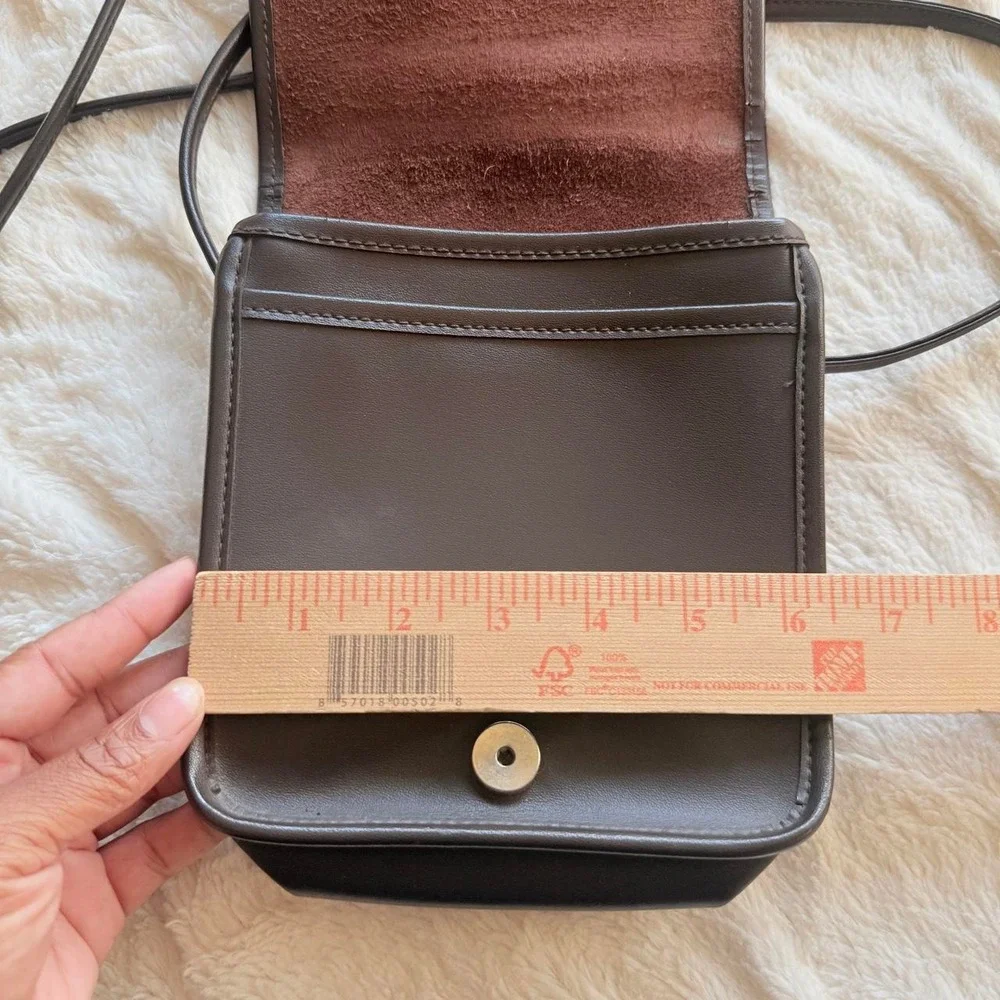 Valerie Stevens Brown Leather Crossbody Bag Vintage Minimalist Purse